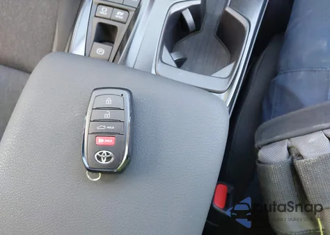 2025 Toyota Camry Xse/Xle/Le/Se из США, поврежденный, VIN 4T1DAACK2SU199335